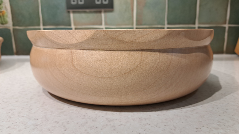 fluted edge bowl side view