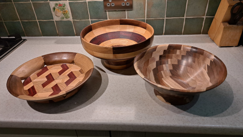 segmented bowls group