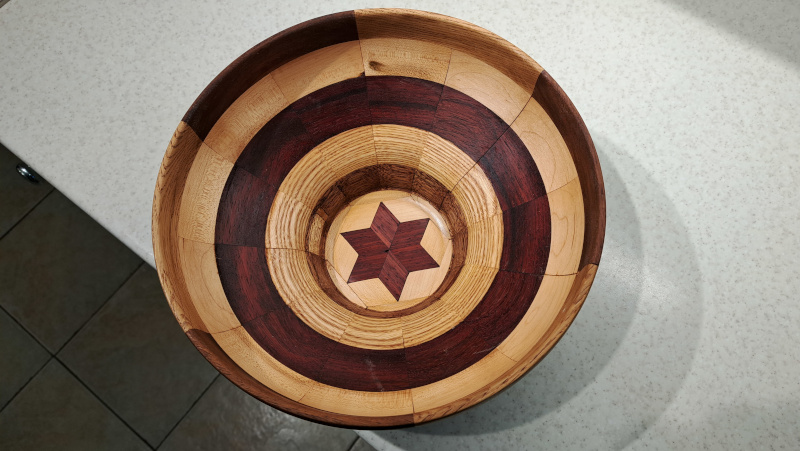 Star segmented bowl